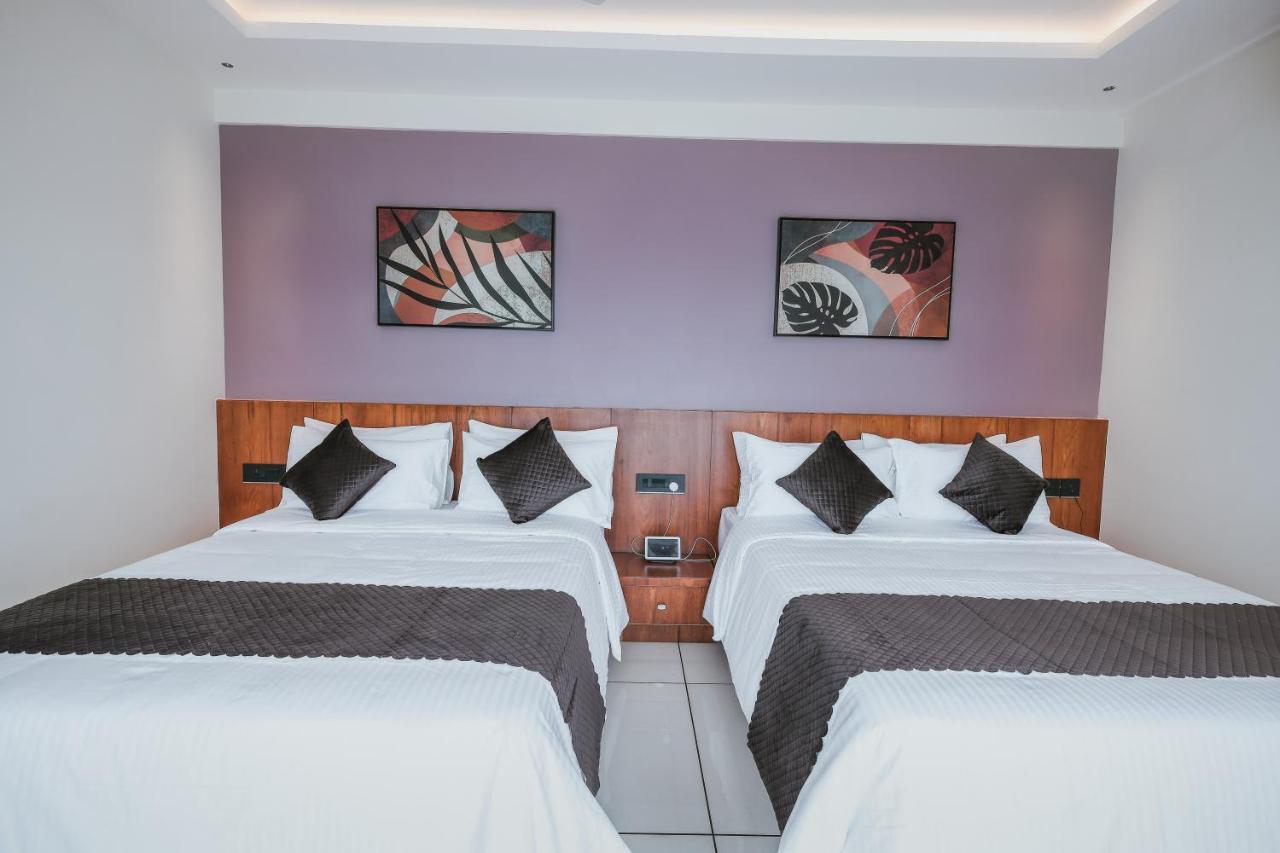 Fortview Suites Kāsaragod Eksteriør billede